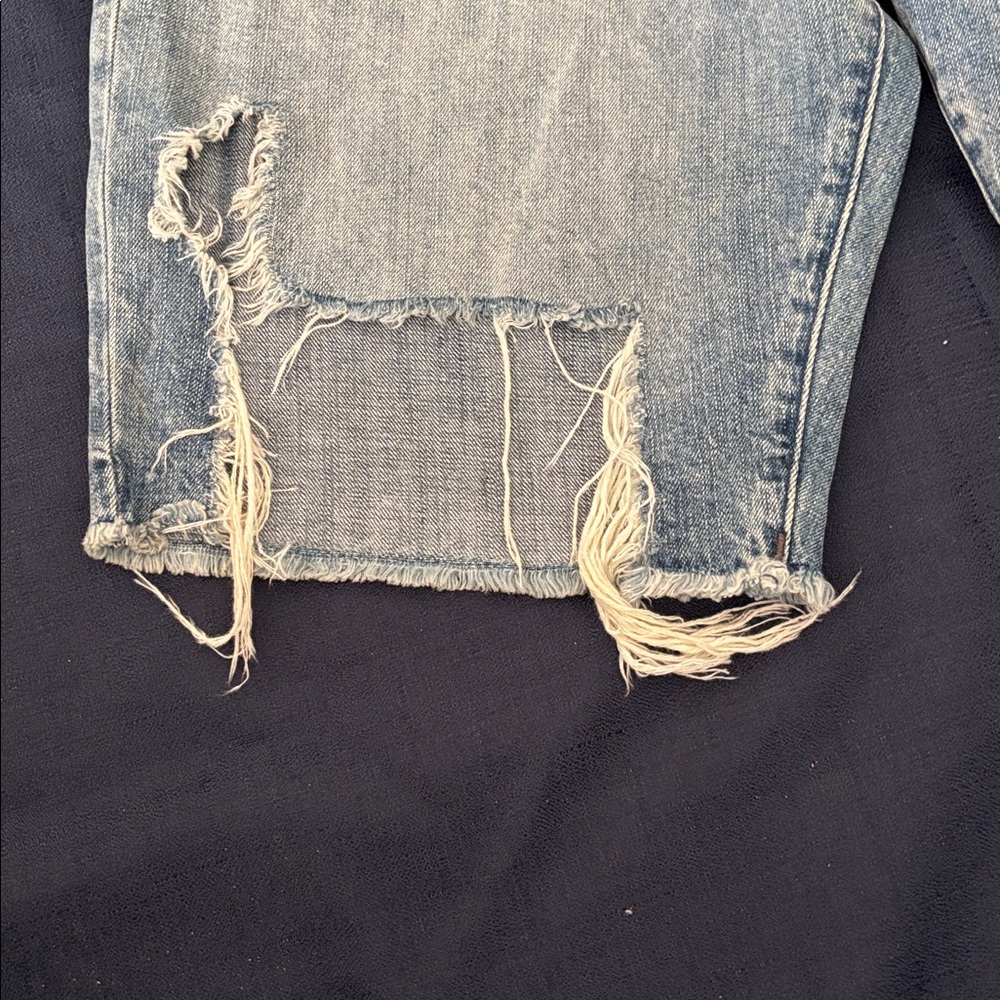 True Religion Faded Blue Denim Jeans distressed look - Picture 3 of 13